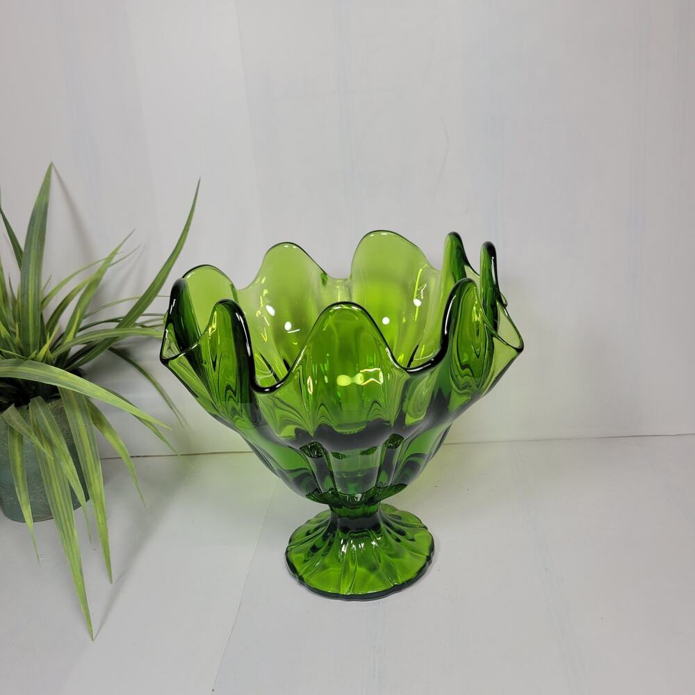 Vtg L.E. Smith Green Glass Handkerchief Compote Bowl Mid Century Pedestal Vase